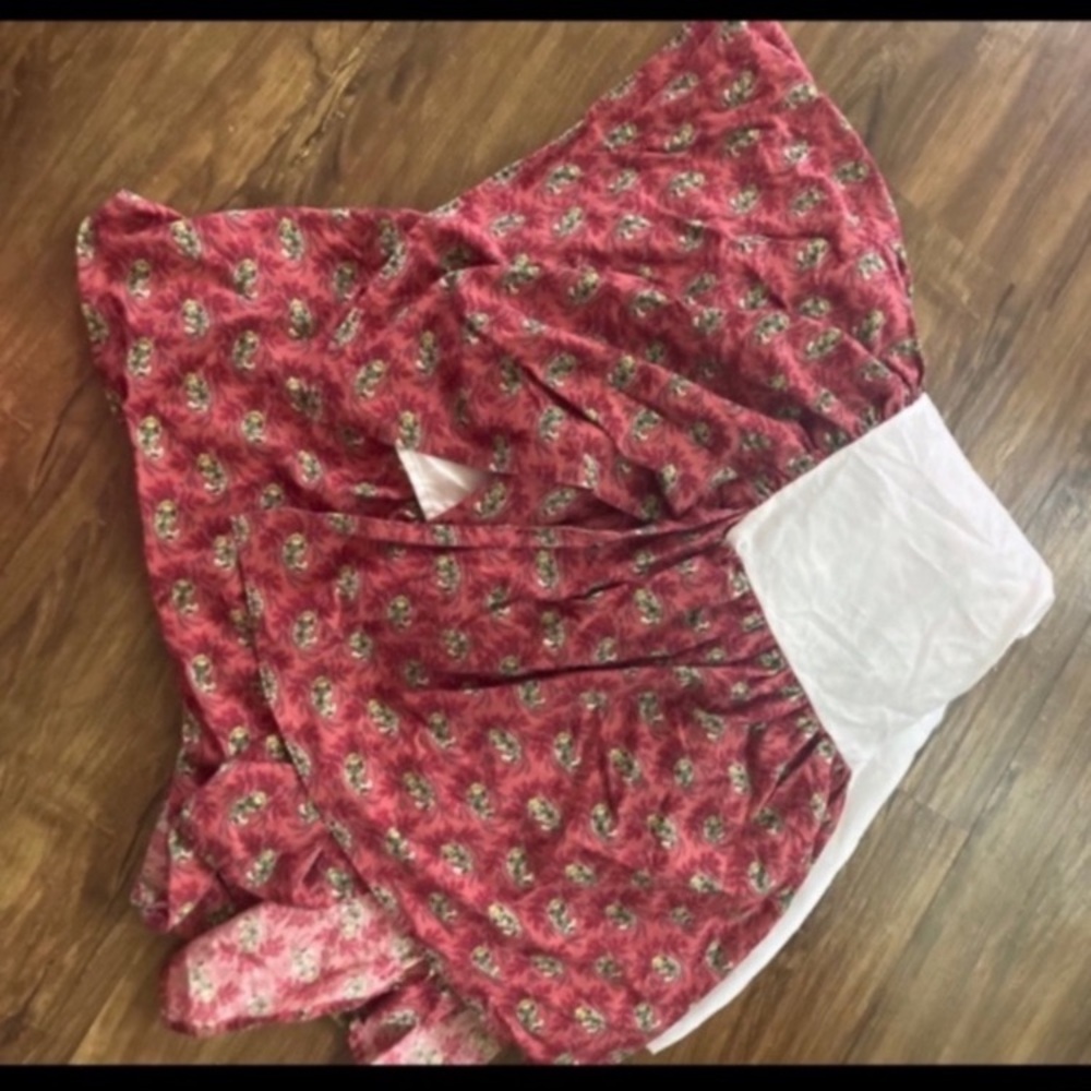 Waverly Luxury Collection Burgundy Floral Bed Skirt Full